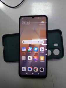 Б/в Мобільний телефон Xiaomi redmi 13c 4g 4/128gb 01-201013643