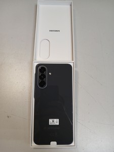 Б/в Мобільний телефон Samsung galaxy a37 5g 6/128gb 01-201022560