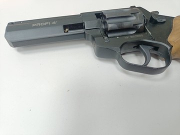 Б/в Пістолет пневматичний Zbroia profi 4" 01-201028197