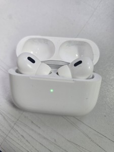 Б/в Навушники Apple airpods pro 2nd generation with magsafe charging case usb-c 01-201030356