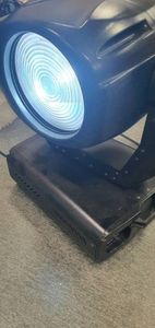 01-200228135: Ying Wei stage zoom 575