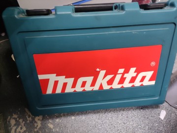 Б/в Перфоратор Makita hr1830 01-201041214
