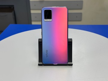 Б/в Мобільний телефон Vivo v20 8/128gb 01-201054653