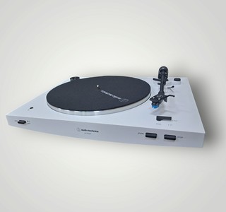 Б/в Програвач вінілових платівок Audio-Technica at-lp3xbt 01-201054890