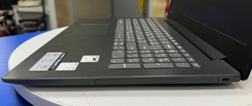 Б/в Ноутбук Lenovo 15/amd a6 9225 ddr4/8gb ddr4/hdd 500 gb/ssd *відсутній/radeon 530 2gb 01-201118575