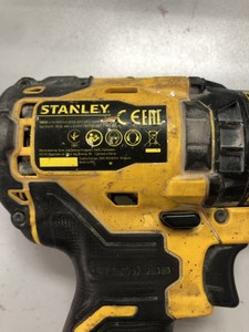 Б/у Шуруповерт Stanley sbd20d2k 01-201131659
