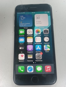 Б/в Мобільний телефон Apple iphone se 2020 64gb 01-201143119