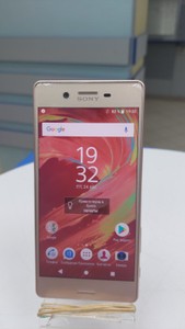 Б/в Мобільний телефон Sony xperia x dual f5122 3/64gb 01-201150085
