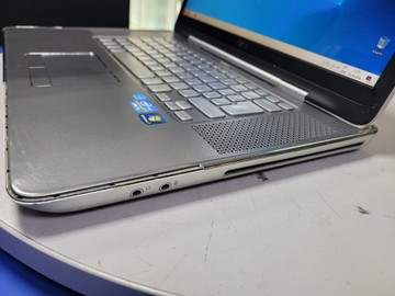 Б/в Ноутбук Dell 15/core i5 2450m ddr3/6gb ddr3/hdd 750 gb/geforce gt525m 01-201181001