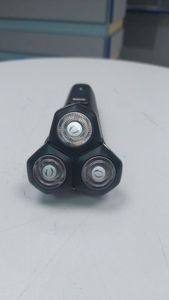 01-200538018: Shaver 105105