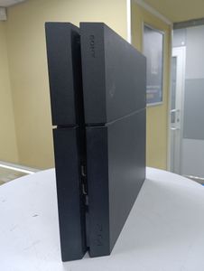 Б/у Игровая приставка Sony playstation 4 1tb 01-200612334