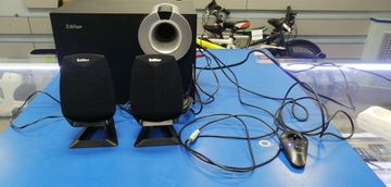 01-200795058: Edifier m1335