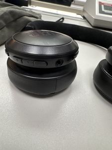 Б/в Навушники Jbl live 670nc 01-200817327