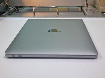 Б/в Ноутбук Apple macbook pro a1708 13,3" core i7 2,5ghz/ram16gb/ssd512gb/intel iris plus graphics 640 01-200821438