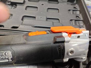 Б/у Многофункциональный инструмент Dnipro-M mf-42seq з набором 01-200832831