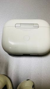 Б/в Навушники Apple airpods pro 2nd generation with magsafe charging case usb-c 01-200846974