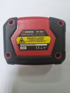 Б/у Лазерный нивелир Intertool mt-3061 01-200873928