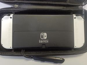 Б/в Ігрова приставка Nintendo switch oled 01-200885509