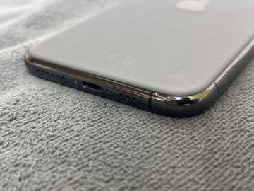 Б/в Мобільний телефон Apple iphone 11 pro 64gb 01-200886890
