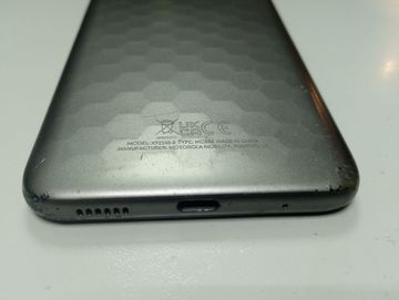 Б/в Мобільний телефон Motorola moto e20 xt2155-6 2/32gb 01-200900102