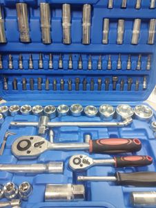Б/в Набір інструментів Tools 108 pcs 16-000271238