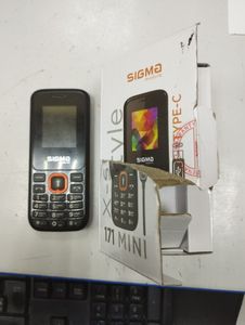 Б/у Мобільний телефон Sigma x-style 171 mini 01-200904763