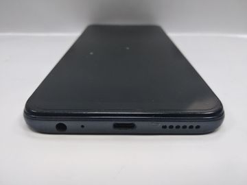 Б/в Мобільний телефон Infinix smart 6 2/32gb 01-200912871