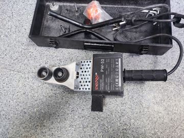 Б/в Паяльник для труб Dnipro-M pw-52 01-200912784