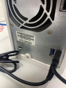 Б/у HDD-внешний Qnap ts-231p + 2hdd hgst hdn726040ale614 4tb 01-200923898