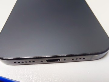 Б/в Мобільний телефон Apple iphone 16 pro max 256gb 01-200926472