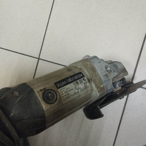 Б/в Кутова шліфмашина Интерскол ушм-180/1800 01-200929486