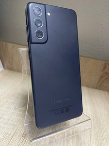 Б/в Мобільний телефон Samsung galaxy s21 fe 5g 8/256gb 01-200916365
