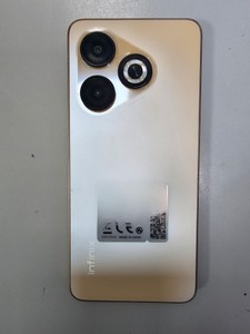 Б/у Мобільний телефон Infinix smart 10 hd 2/64gb 01-200935610