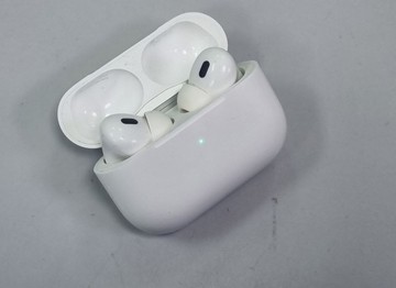 Б/у Навушники Apple airpods pro 2nd generation magsafe 01-200939812