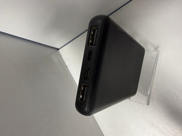 Б/в Повербанк Trust item 21149-02 10000mah 01-200940895