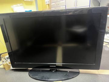 Б/в Телевізор Samsung le40a552p3r 01-200940013