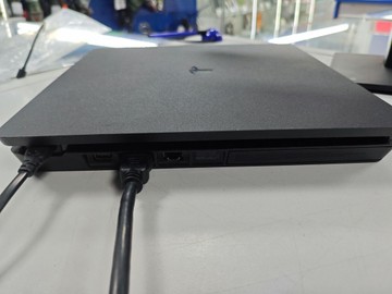 Б/в Ігрова приставка Sony playstation 4 slim 1tb 01-200943932