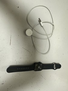 Б/в Смарт-годинник Apple watch se gps 40mm aluminum case 01-200946681