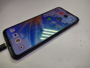 Б/в Мобільний телефон Oppo a17k cph2471 3/64gb 01-200954601