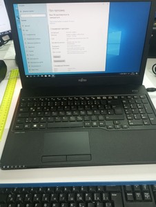 Б/в Ноутбук Fujitsu 15/core i5 7200u ddr3/8gb ddr3/hdd *відсутній/ssd 120 gb/*інтегрована 01-200954655