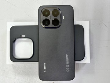 Б/в Мобільний телефон Xiaomi 15t pro 12/512gb 01-200963730