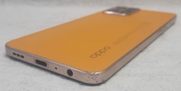Б/у Мобільний телефон Oppo reno7 8/128gb 01-200972594