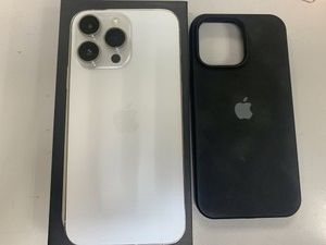 Б/в Мобільний телефон Apple iphone 14 pro max 256gb 01-200979463