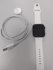 Б/в Смарт-годинник Apple watch series 9 gps 45mm aluminum case 01-200990155