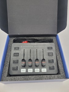 Б/в Мікшерний пульт Fifine sound card 01-200992124