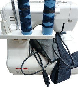 Б/в Швейна машина Janome coverpro ii 01-201001580