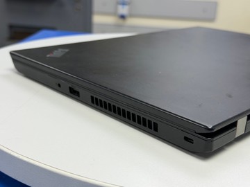 Б/в Ноутбук Lenovo ryzen 7 pro 4750u ddr4/16gb ddr4/ssd 240 gb/*інтегрована 01-201027126