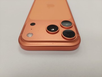 Б/в Мобільний телефон Apple iphone 17 pro 256gb 01-201033545