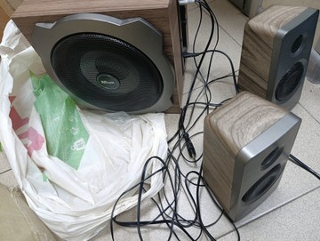 Б/в Мультимедійна акустика Trust tytan 2.1 subwoofer speaker set 01-201036121