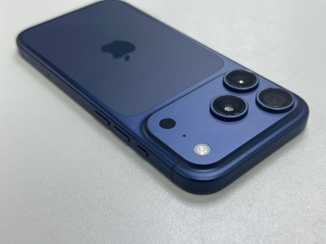 Б/в Мобільний телефон Apple iphone 17 pro 256gb 01-201005009